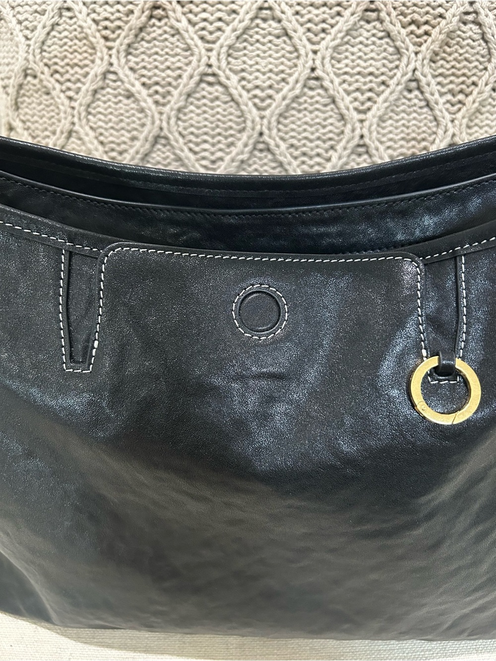 Songmont Medium Yore Hobo Bag - Onyx Black Leather ( Excellent Condition) - Picture 4 of 13